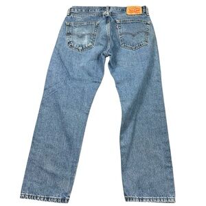 Y2K Levi’s 505 straight leg medium wash 33 x 27